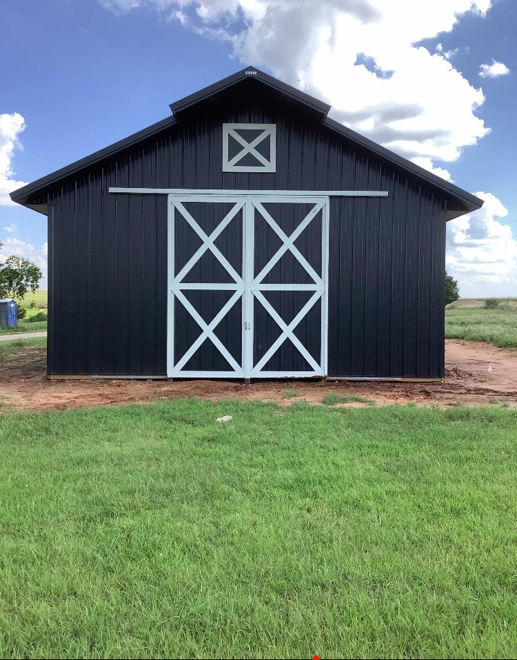 Barn in Piedmont, Oklahoma post-frame metal building project